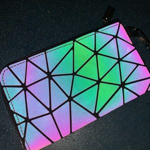 Holographic Flash Effect Wristlet Wallet